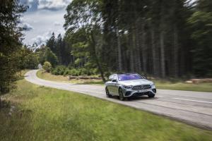 Mercedes-Benz E300 de 4Matic AMG Line Estate 2020 года  (WW)